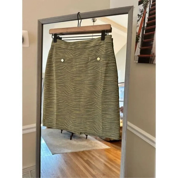 Michael Kors Pencil Skirt NWT Size Small - Picture 2 of 5